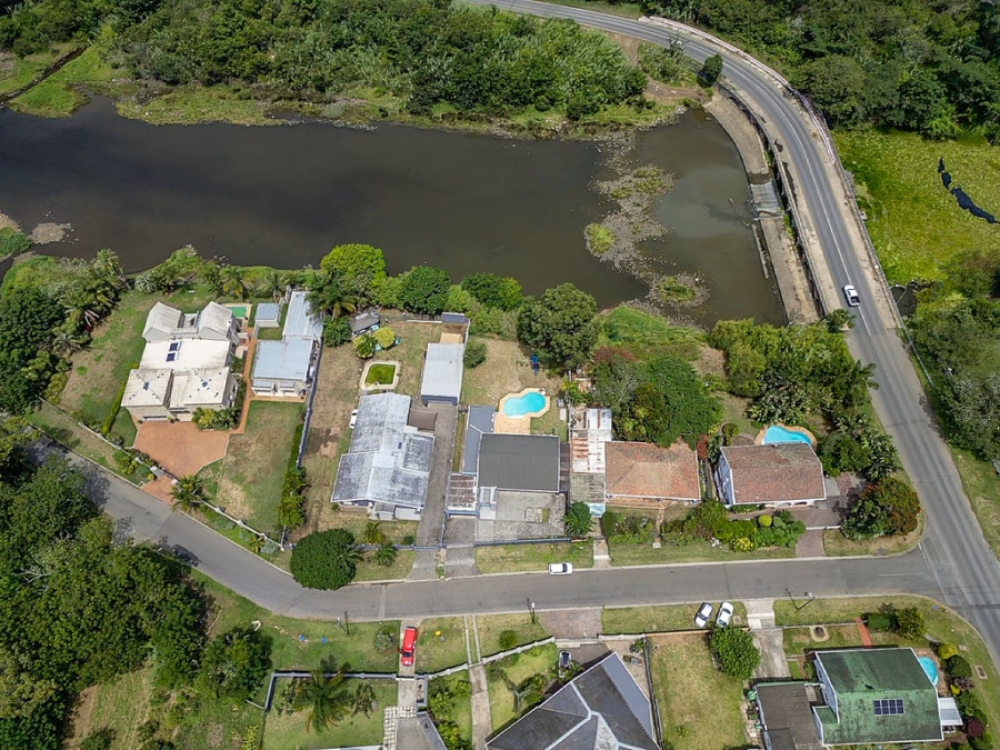 4 Bedroom Property for Sale in Abbotsford Eastern Cape